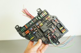 11-2013 bmw f10 650i 528i rear trunk power distribution relay fuse junct... - $79.87
