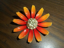 Enamel Orange Flower w/ Rhinestone Anther Center Brooch Pin 2 1/8&quot; Diameter MCM - £12.73 GBP