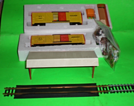 HO Trains - 2 Box Cattle Cars (With Cattle) &amp; Track - $25.00