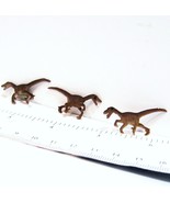 3 Toy Velociraptor Figures 11981 Dinosaur Micro-Mini Doll House Shoppe M... - £3.53 GBP