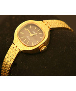  Ladies&#39; vintage, 17J Swiss Wittnauer Geneve gold bracelet dress wristwatch - £105.44 GBP