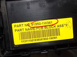 12-13-14-15 KIA RIO  AUTOMATIC /  ENGINE BAY /FUSE/RELAY/BOX image 2