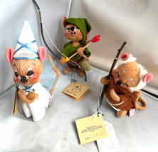 Lot 3 Annalee Dolls 7&quot; Maid Marion,Robin Hood and Friar Tuck with TAGS read desc - £32.11 GBP