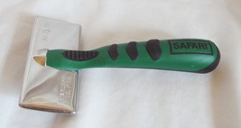 Safari Pet Brush Dog Cat Stainless Steel Pins 3.5 Inches - $1.49