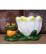 Vintage Planter with Frog Lily Flower Glazed Ceramic - £9.43 GBP
