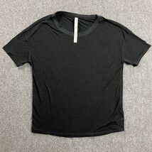 Lululemon Top Womens 4 Black Lightweight Performance Viscose Blend Adults - $41.79 CAD