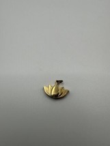 Vintage Gold Lotus Flower Necklace Pendant / Charm 1.8cm - £11.66 GBP