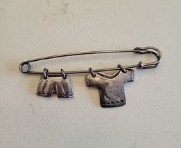 Vintage Charm Safety Pin Brooch Silver  - £5.53 GBP