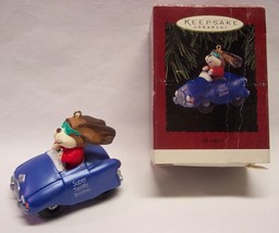 Hallmark Keepsake "Super Terrific Brother" Dog In Car 2" Christmas Ornament 1994 - £11.90 GBP