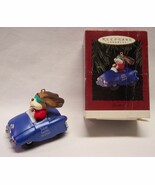 Hallmark Keepsake &quot;SUPER TERRIFIC BROTHER&quot; DOG IN CAR 2&quot; CHRISTMAS ORNAM... - $20.37 CAD