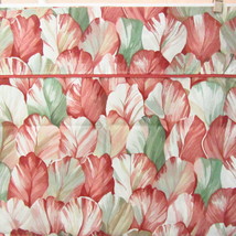 Waverly Garden Lane Floral Pretty Petals Tulips Standard Pillowcase - $18.00