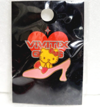 Hello Kitty Vivitix Girls Pin Badge Heel Shoes Sanrio 2001&#39; Old Rare - £21.39 GBP