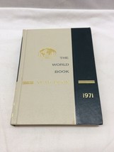 1971 World Book Encyclopedia Yearbook BIRTHDAY GIFT IDEA a Review of 197... - $19.99