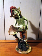 Elf/Pixie on mushroom statue #3 - £5.34 GBP