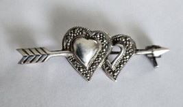 Vintage 925 Sterling Silver &amp; Marcasite Double Heart Arrow Brooch Pin - $26.72