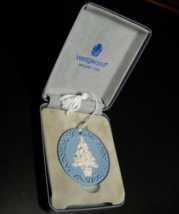 Wedgwood Hanging Christmas Tree Ornament Made in England Presentation Boxed - $16.99