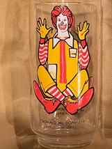 VIntage McDonald&#39;s Collector Series Ronald McDonald 5.5&quot; Glass Pre-Owned... - $317.01 MXN