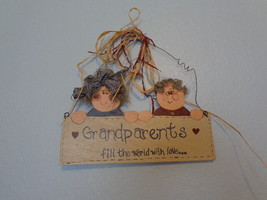 Vintage Grandparents Fill the World with Love Wooden Sign Plaque Door Hanging - £8.01 GBP