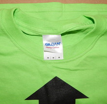 T Shirt Halloween Gildan 100% Cotton Green Insert Candy Here Medium Size 69L - £3.77 GBP