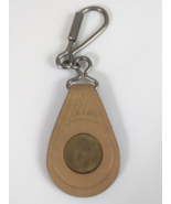 Vintage 1975 Carlos Rey De Espana Medal In Leather Keychain - $271.30 MXN