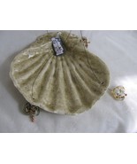 Large Sandy Porcelain Shell Hanging Bird Feeder/Bath with Heart Beads  - £19.98 GBP