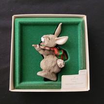 Hallmark Keepsake Ornament The Friendly Fiddler Fiddle Rabbit Bunny Playing 1981 - $7.91