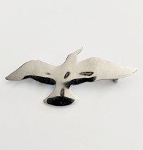 Vintage Seabird Metal Silver Tone Pin Brooch Nautical Seagull 2.5&quot; - £10.16 GBP