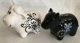 Hand painted Black Bull and White Sheep Salt &amp; Pepper Shakers 2.75” L NEW - £11.98 GBP