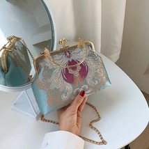 BZVW High Quality Elegant Embroidered Contrast Color Chain Women&#39;s Handbags 2023 - £54.45 GBP