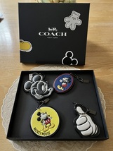 NWT/COACH X DISNEY/MICKEY MOUSE/BAG CHARMS/SET OF 4 - £159.50 GBP