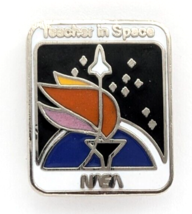 VTG NASA Teacher in Space Project Logo Pin Mathematics Science Space Exp... - $186.21 MXN