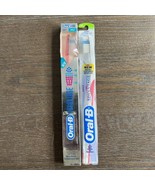 Lot 2 Oral B Advantage Soft 35 40 Compact Angle Toothbrush 1993 1996 Vin... - £13.73 GBP