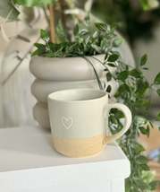 Grey Stoneware Mug with Outline Heart - $370.00 MXN