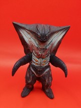 Gazort Ultraman Kaiju Ultra Monster Figure 1996 Bandai 15.5 cm. - $23.27