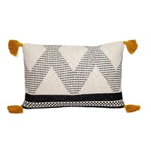 20&quot; Beige And Black Knit Throw Pillow - £44.81 GBP