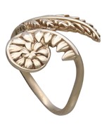 Bronze Adjustable Fern Ring - $344.96 MXN