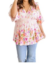 White Birch bouquet a day floral peplum top Light Pink - $647.24 MXN