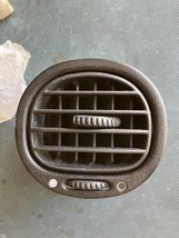 92-96 Prelude OEM passenger right door panel HVAC heater air dash vent - €17,51 EUR