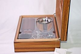 Fame Ford Wood Humidor with Cigar Gift Set 12.25" L x 8.75" W x 3.5" H image 3