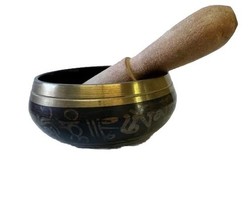Vintage Tibetan Brass Gold Gilt Chakra Small Singing Bowl w/ Striker - $99.30
