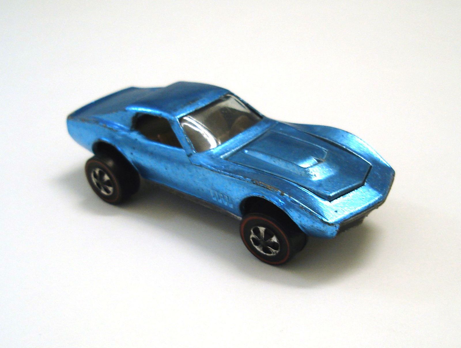 Hot Wheels Redline Custom Corvette Light Blue 1968 - $249.95