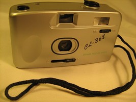 Camera CL-368 35mm FOCUS FREE [X2] - £9.56 GBP