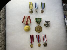 Lot Of 9 WW2 Medals - $98.98