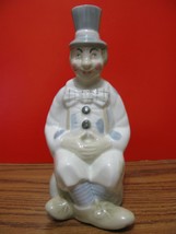 Vintage Spain Castille Lladro Style Porcelain Clown Figurine 9&quot; Mint  - £18.39 GBP
