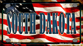 South Dakota US Flag Novelty Mini Metal License Plate Tag - £11.76 GBP