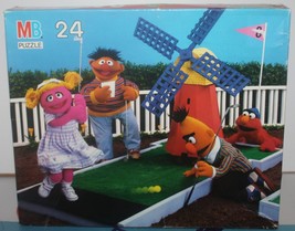 1991 Milton Bradley Sesame Street Mini Golf 24 Piece Puzzle - Complete - $152.29 MXN