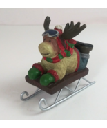 American Greetings Moose Riding On Sled 3&quot; Christmas Figurine - $177.75 MXN