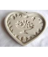  Pampered Chef Come to the Table Heart Cookie Mold Baking Stoneware 1999  - £7.08 GBP