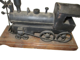 Vintage 1950&#39;s Heavy Still Construction Train Engine Mounted Real on Woo... - £119.89 GBP