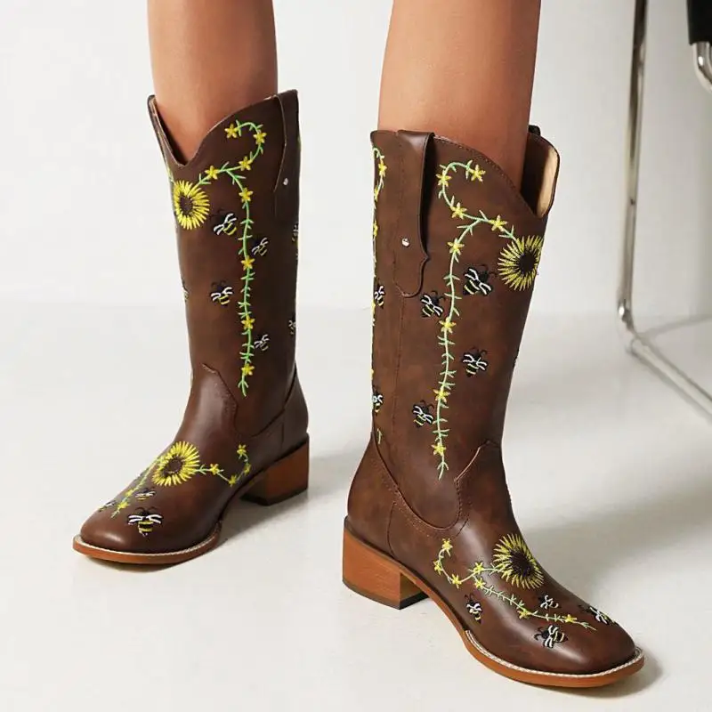 2023 Winter Brown Square Toe Boots Women Middle Embroider Fashion Handmade Femal - $56.97